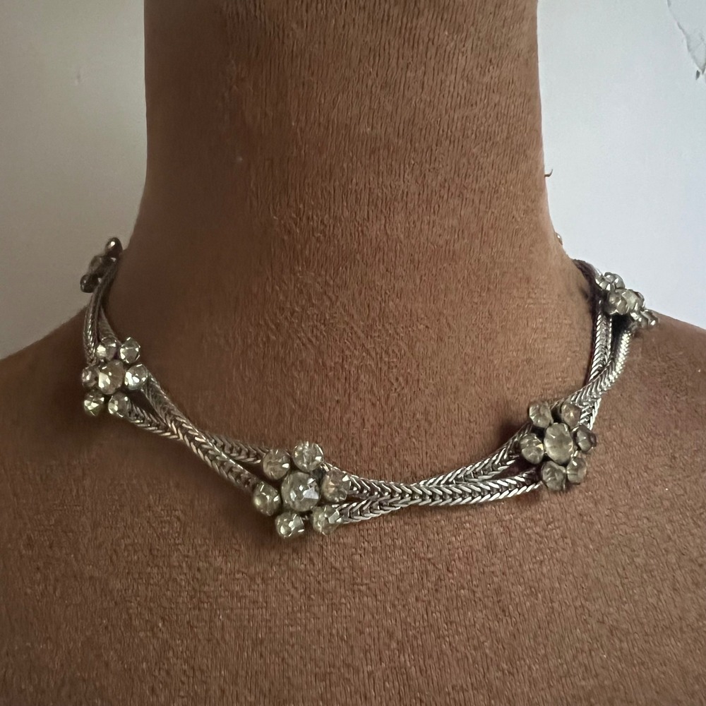 Vintage Silver Tone Rhinestone Floral Choker Necklace 15 Inch Y2K